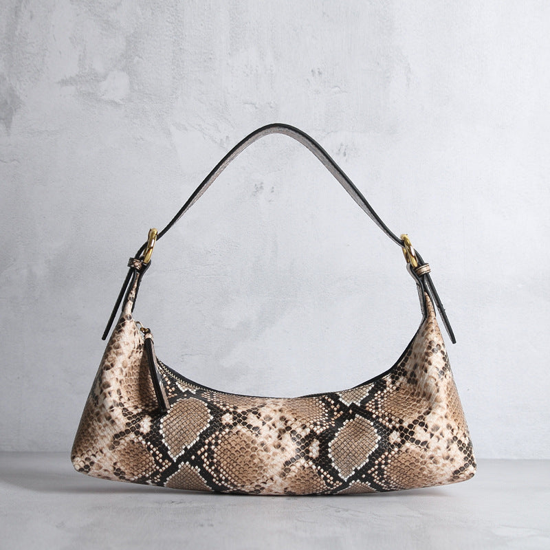 Color: Beige - Vintage one-shoulder crescent baguette