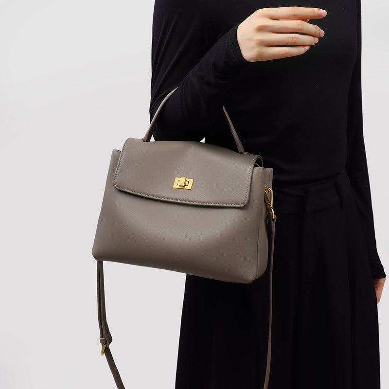 High-grade Genuine Leather Women's Bag Portable Commuter Postman