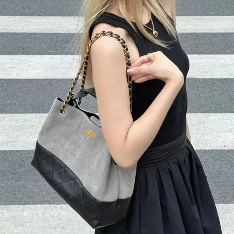 Color: Beige - Ladies' Genuine Leather Bag 2025 Matte Leather Diamond Pattern Vintage Chain Bucket Bag Contrast Color Shoulder Bag Handbag